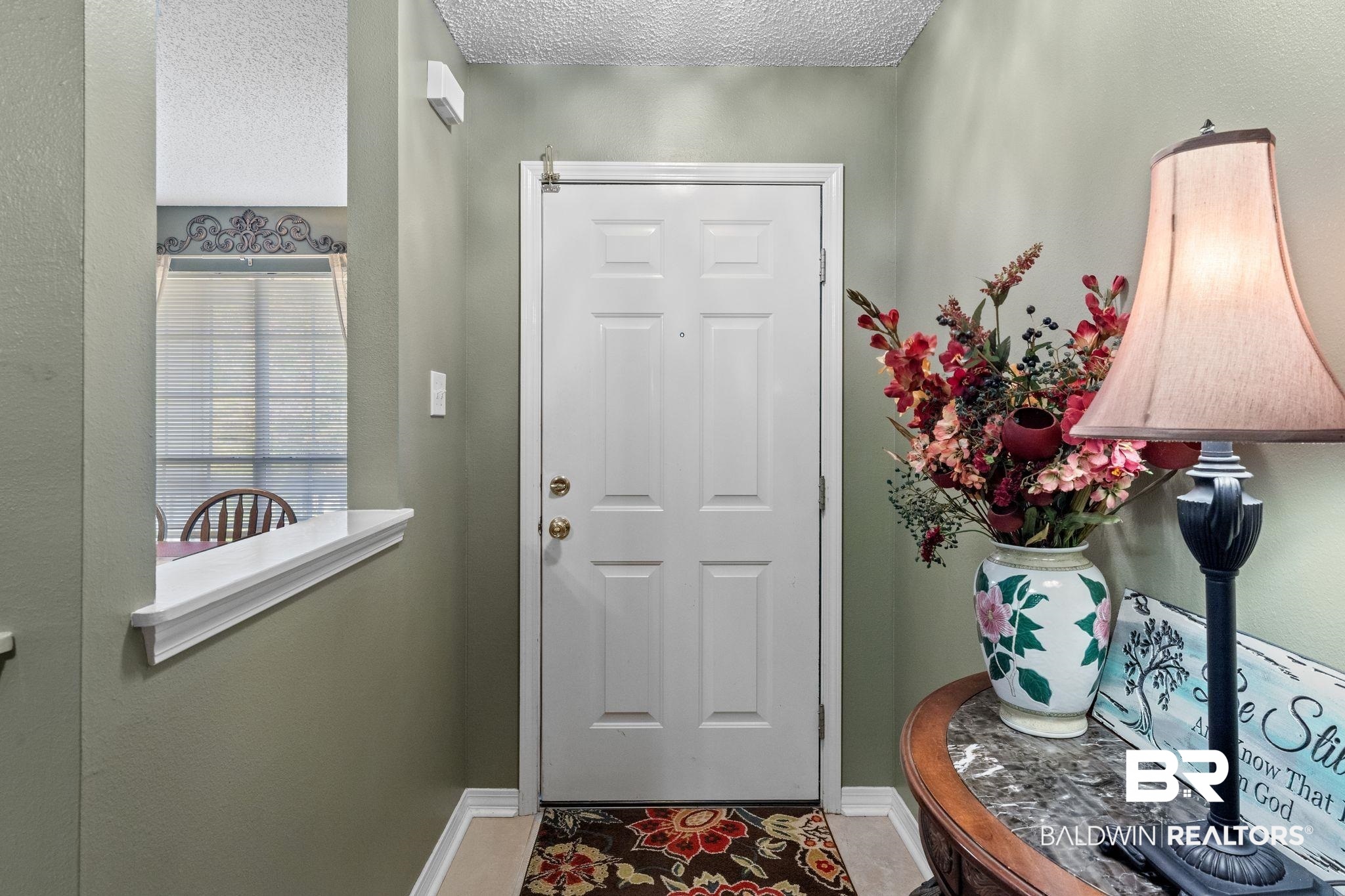340 Portside Court East Mobile, AL 36695 - Photo 3 of 33 Foyer