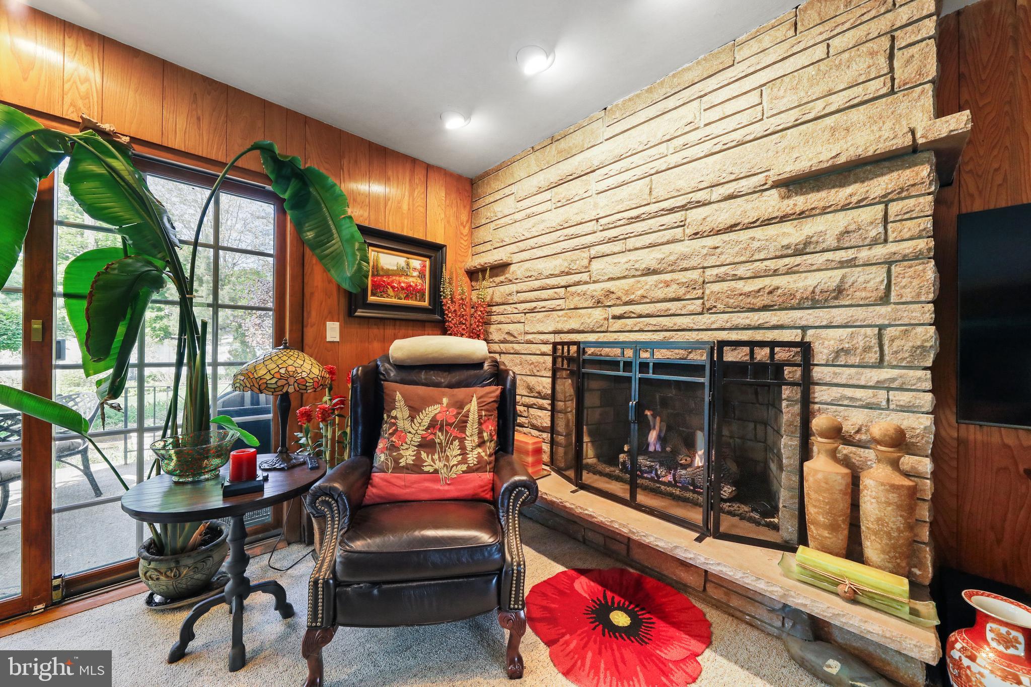 19 Diane Drive Ewing, NJ 08628 - Photo 22 of 38 a outdoor living space with furniture