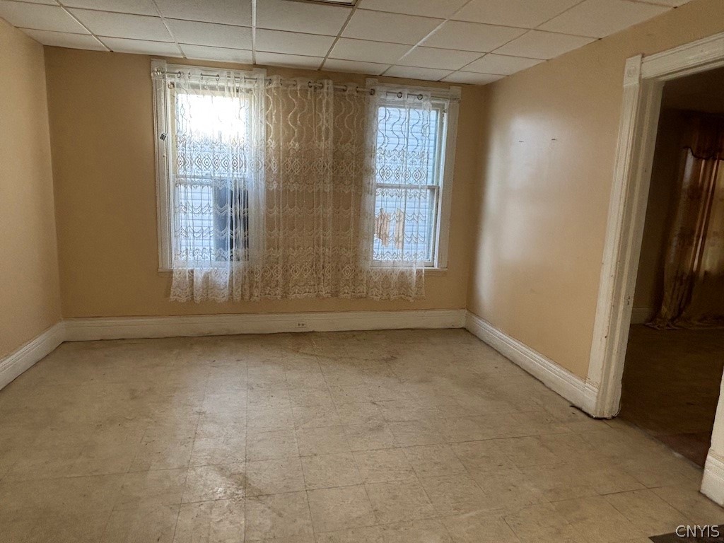 1002 Spring Street Syracuse, NY 13208 - Photo 9 of 23