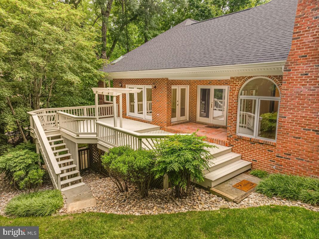 3170 Hickory Ridge Road Dunkirk, MD 20754 - Photo 50 of 74 front view of a house with a yard