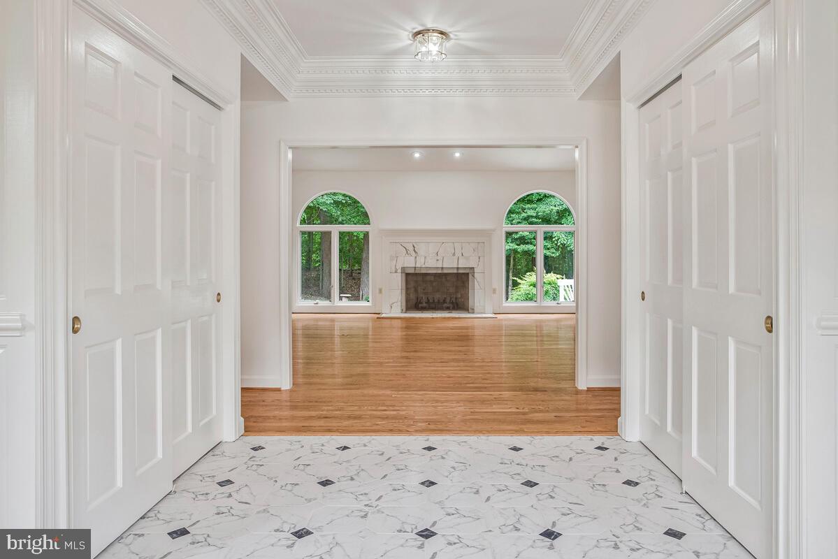 3170 Hickory Ridge Road Dunkirk, MD 20754 - Photo 8 of 74 Foyer