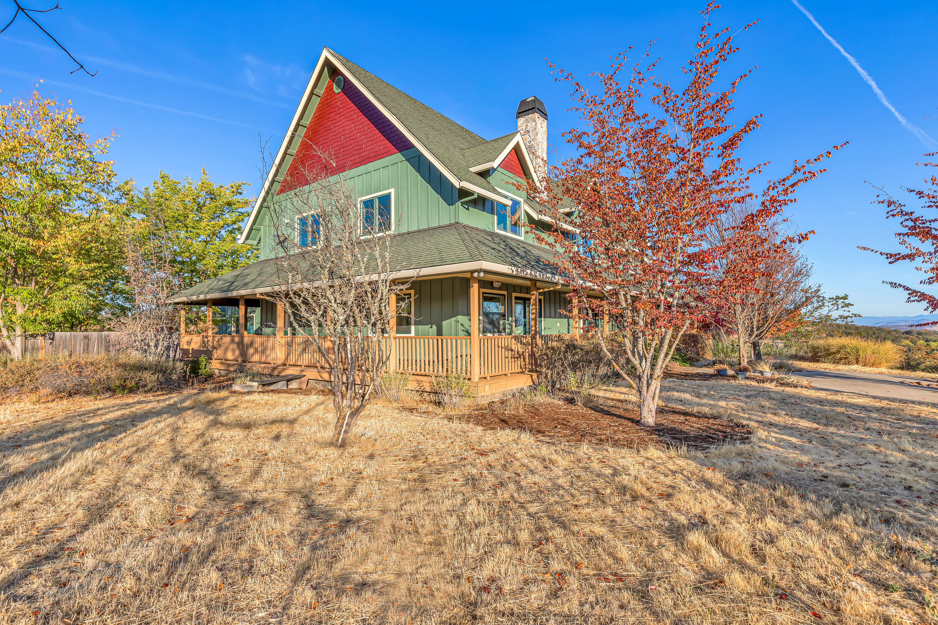 1820 Dry Creek Road Eagle Point, OR 97524 - Photo 48 of 64 Exterior