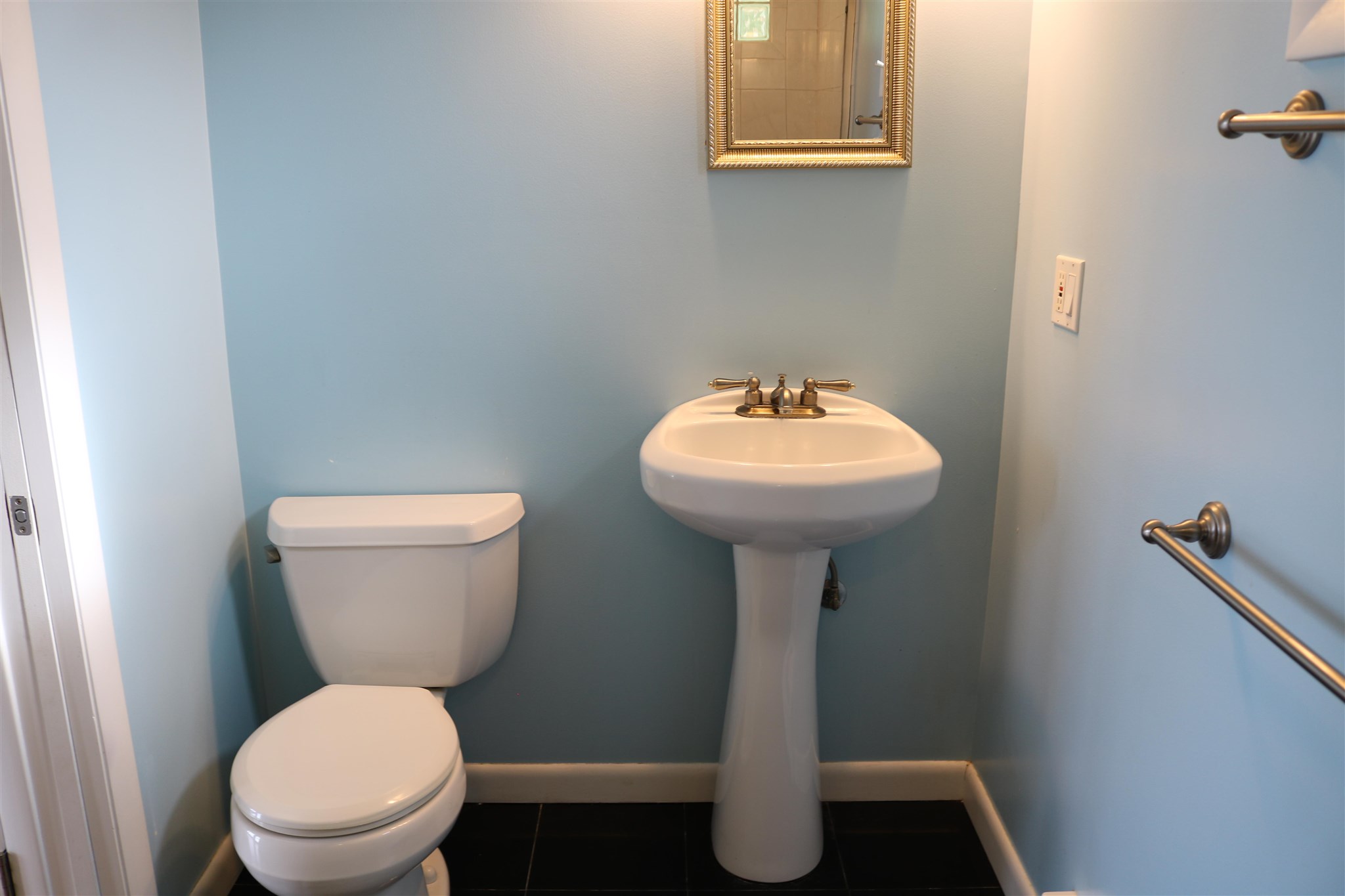 1705 Ocean Boulevard Rye, NH 03870 - Photo 25 of 40