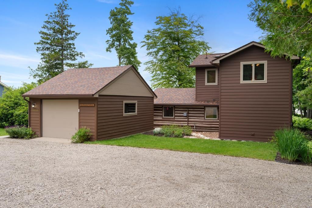 9669 Trails End Road Petoskey, MI 49770 - Photo 39 of 58 Gallery Image 39