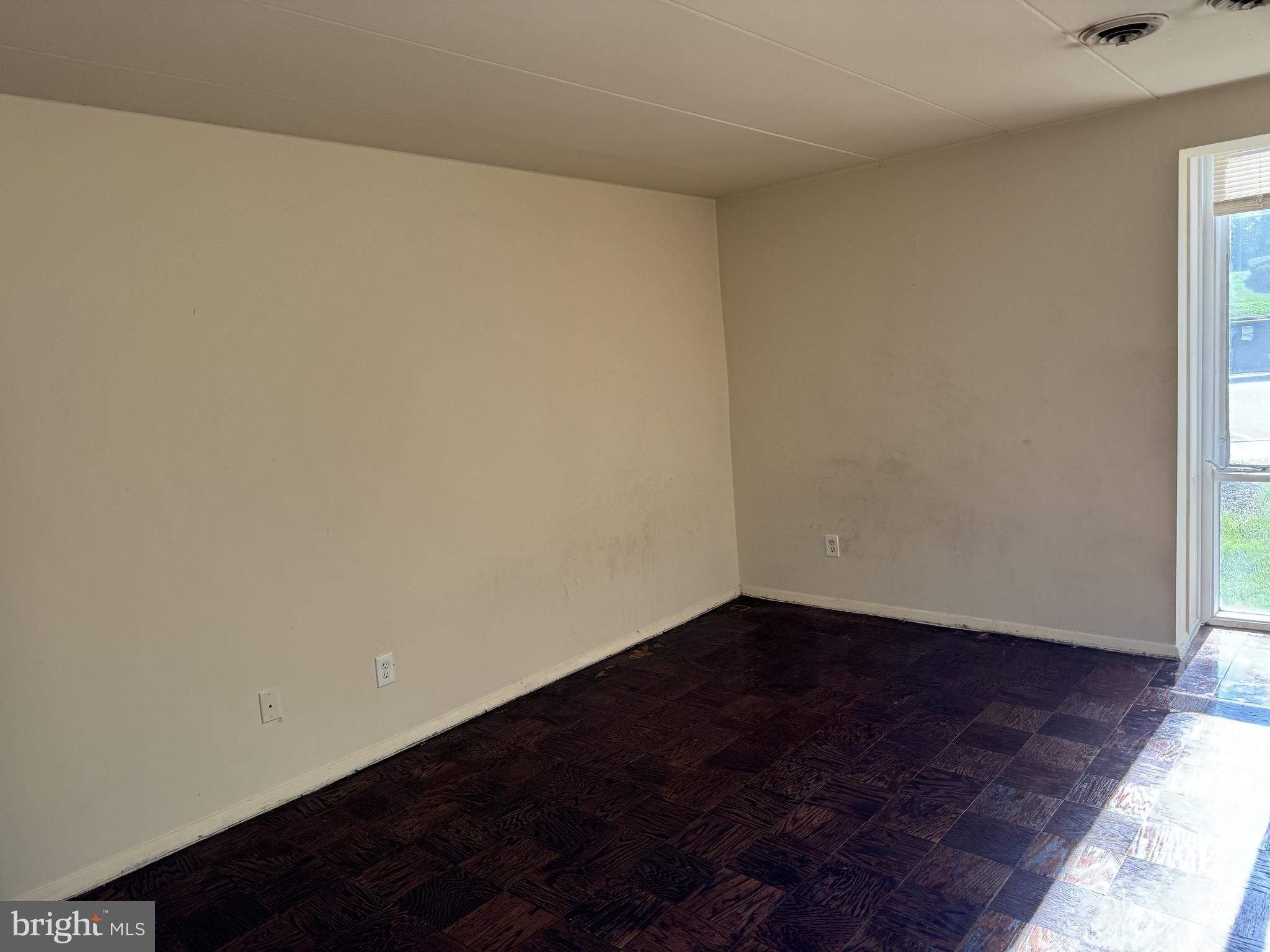 2632 Fort Farnsworth Road, Unit 142 Alexandria, VA 22303 - Photo 12 of 28 Gallery Image 12