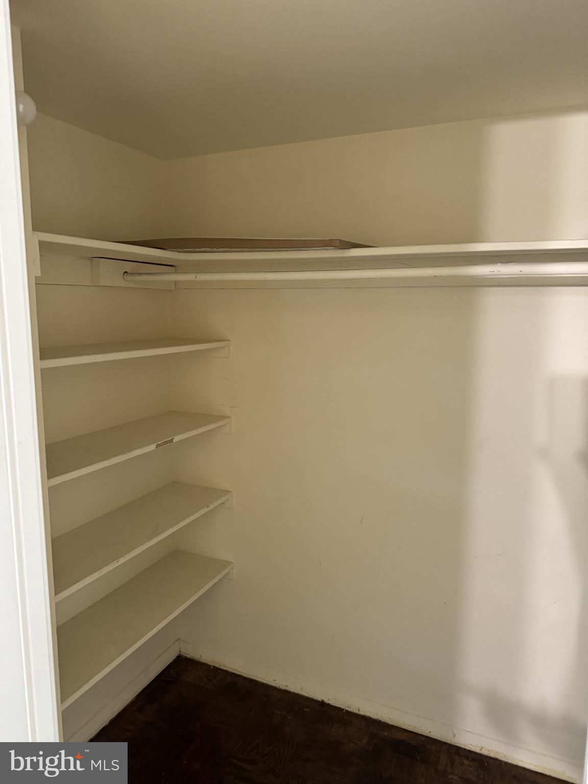 2632 Fort Farnsworth Road, Unit 142 Alexandria, VA 22303 - Photo 15 of 28 Gallery Image 15