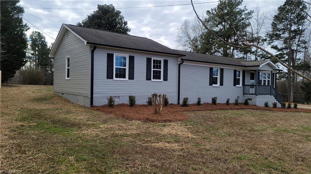 6017 Checker Road Archdale, NC 27263 - Photo 4 of 27 Gallery Image 4