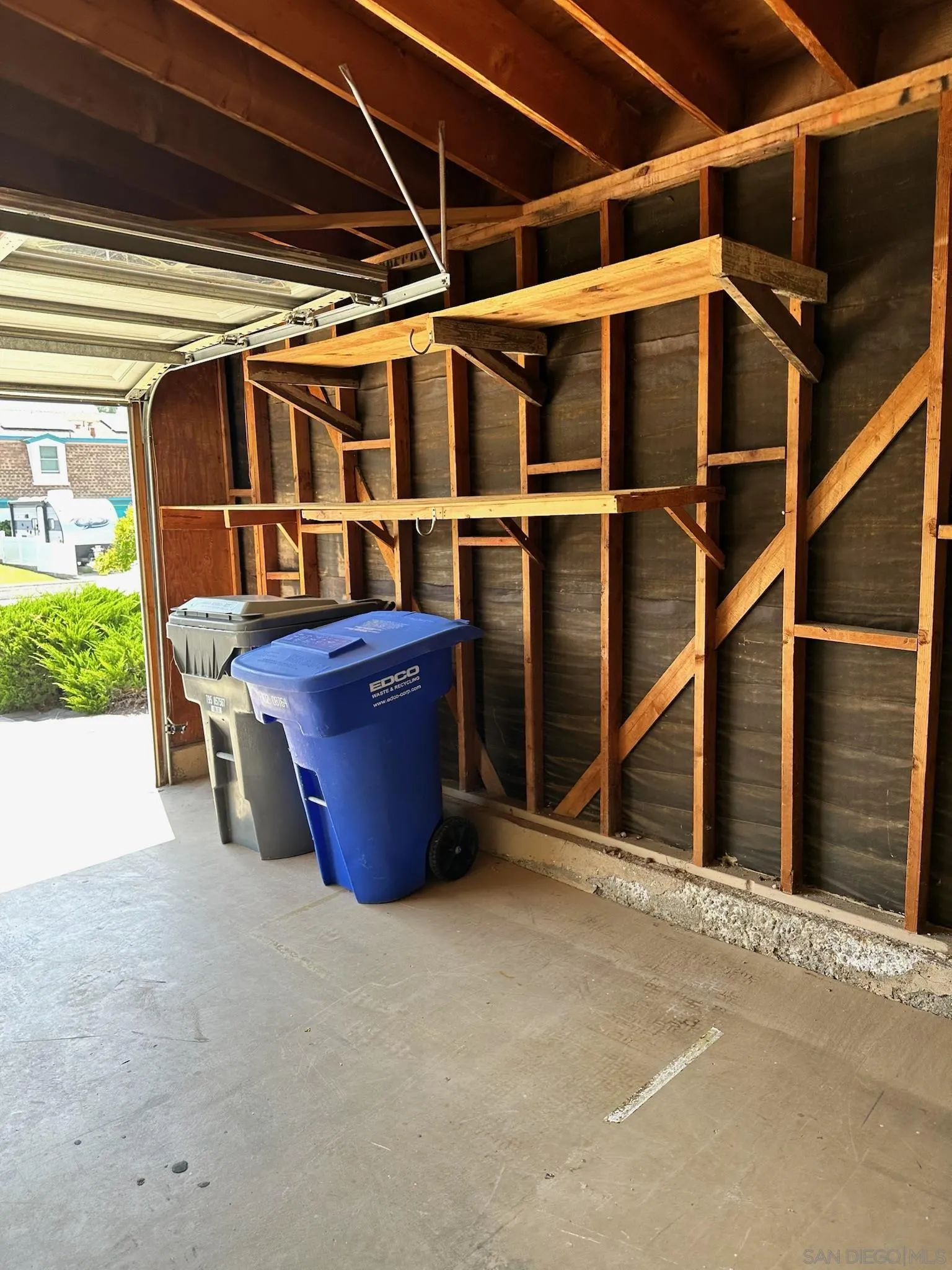 14240 Kendra Way Poway, CA 92064 - Photo 32 of 34 a view of an empty room