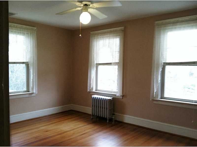 20 Tobin Street Coventry, RI 02816 - Photo 12 of 18 Dining Room.