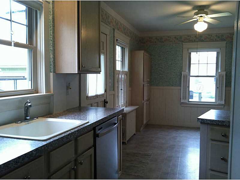 20 Tobin Street Coventry, RI 02816 - Photo 15 of 18 Kitchen.