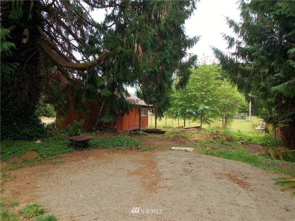 365 Chilvers Road Chehalis, WA 98532 - Photo 17 of 20 a view of a house with yard and tree s