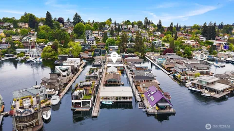 $749,950 | 2818 Boyer Avenue East, Unit 6, Seattle, WA 98102