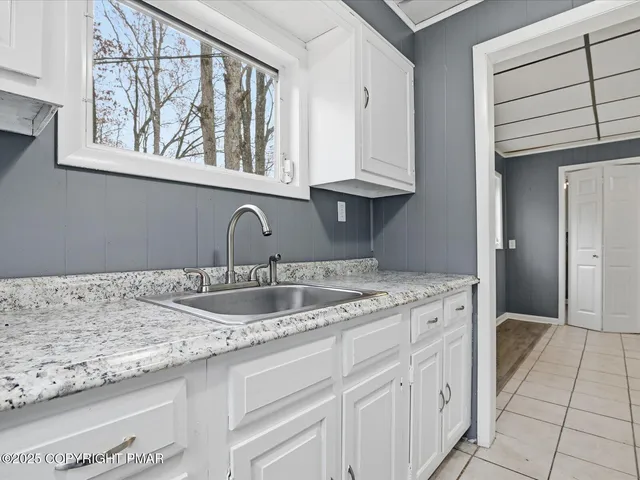 $234,999 | 2208 Linden Lane, East Stroudsburg, PA 18302