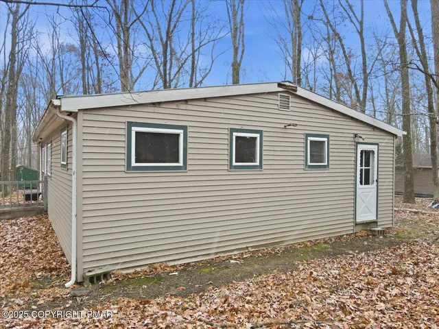 $234,999 | 2208 Linden Lane, East Stroudsburg, PA 18302