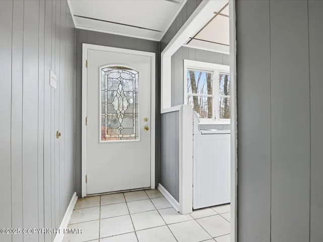 $234,999 | 2208 Linden Lane, East Stroudsburg, PA 18302