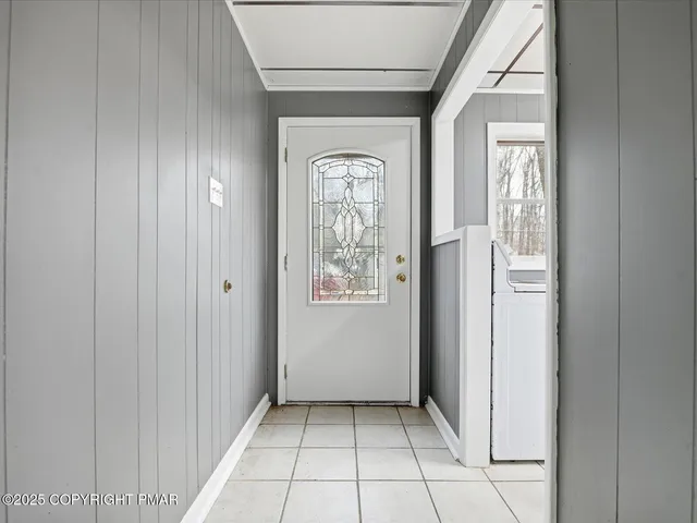 $234,999 | 2208 Linden Lane, East Stroudsburg, PA 18302