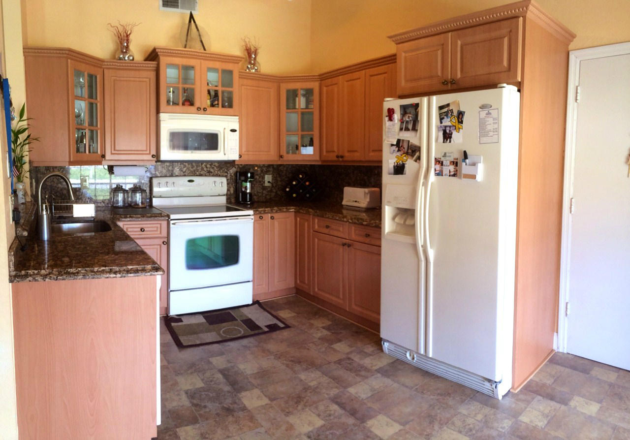 8296 Butterfield Lane Boca Raton, FL 33433 - Photo 4 of 17 Better Kitchen
