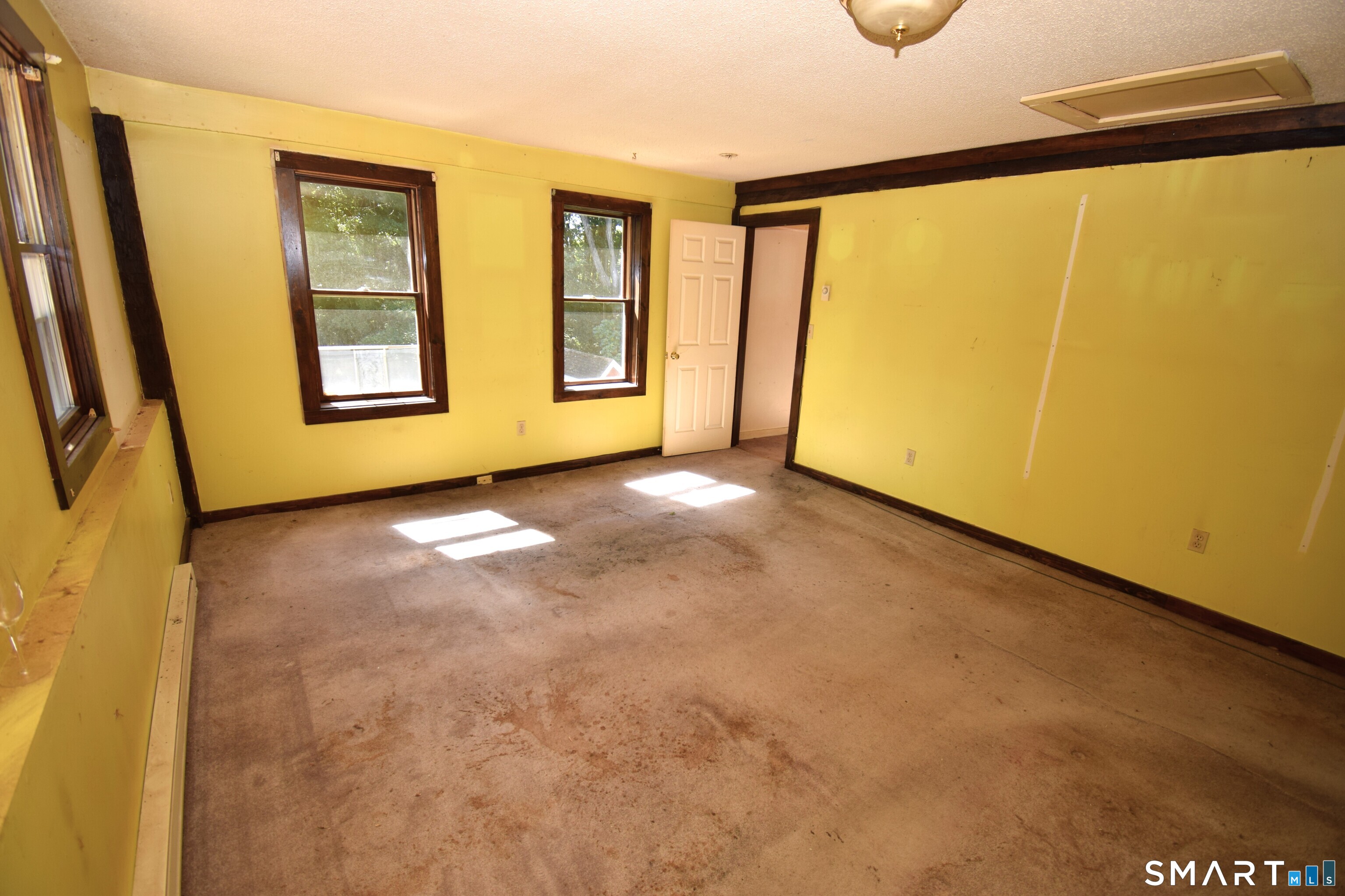 39 Mill Road Madison, CT 06443 - Photo 12 of 22 Gallery Image 12