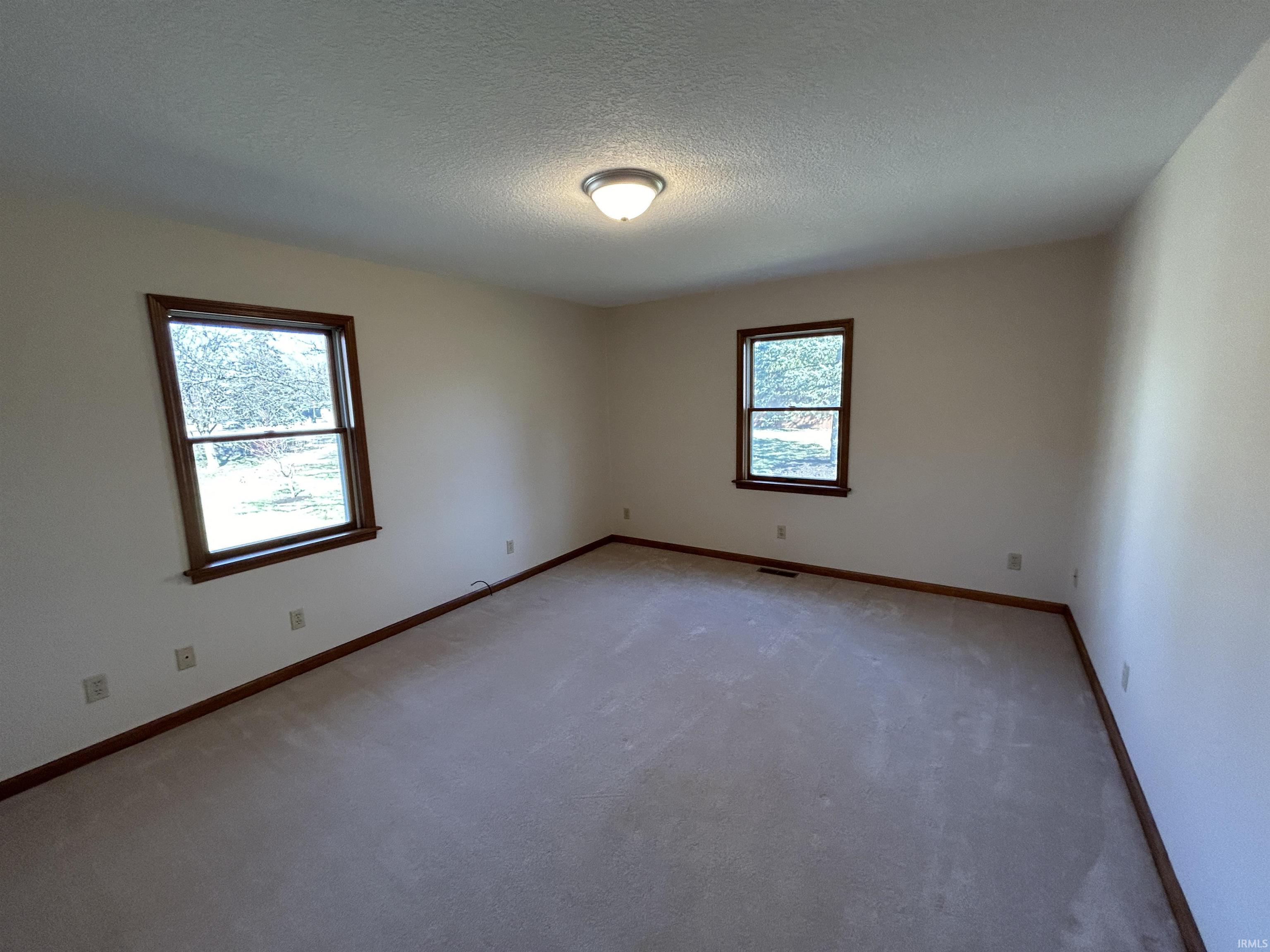 9 Millside Road Huntington, IN 46750 - Photo 29 of 36 Gallery Image 29