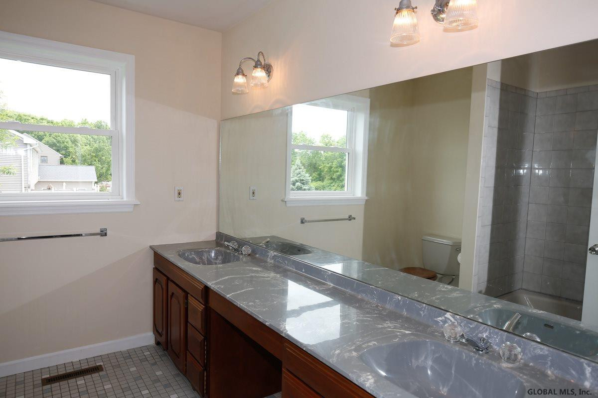 197 Ashdown Road Ballston Lake, NY 12019 - Photo 20 of 25 Photo 20