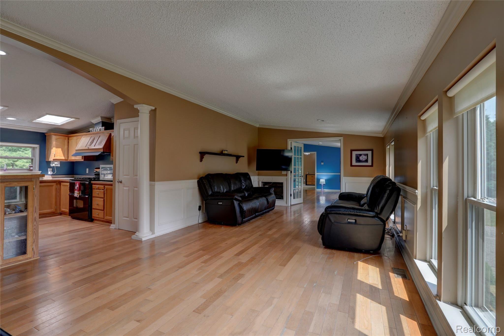 8055 Pepper Road Holly, MI 48442 - Photo 10 of 29 8055 Pepper Road, Holly, MI-6-FULL.jpg