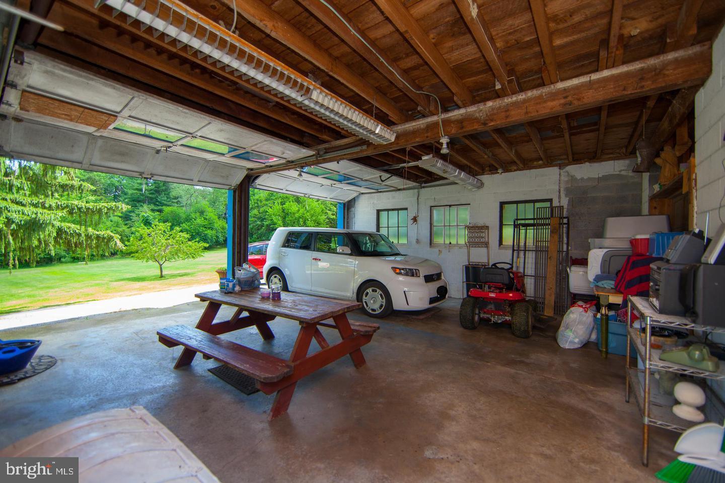 13331 Edgemont Road Smithsburg, MD 21783 - Photo 6 of 39 Gallery Image 6