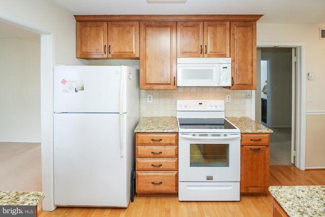 $278,000 | 4 Norwich Lane, Southampton, NJ 08088