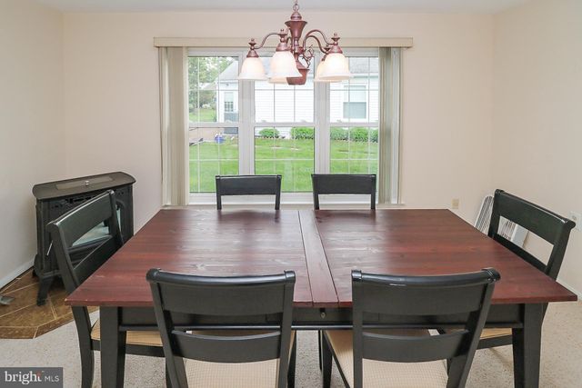 $278,000 | 4 Norwich Lane, Southampton, NJ 08088