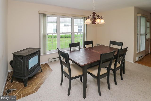 $278,000 | 4 Norwich Lane, Southampton, NJ 08088