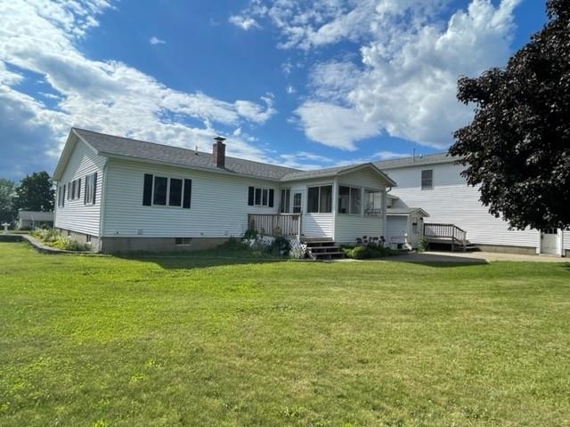 735 Maquam Shore Road St. Albans Town, VT 05488 - Photo 3 of 39