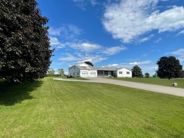 735 Maquam Shore Road St. Albans Town, VT 05488 - Photo 4 of 39