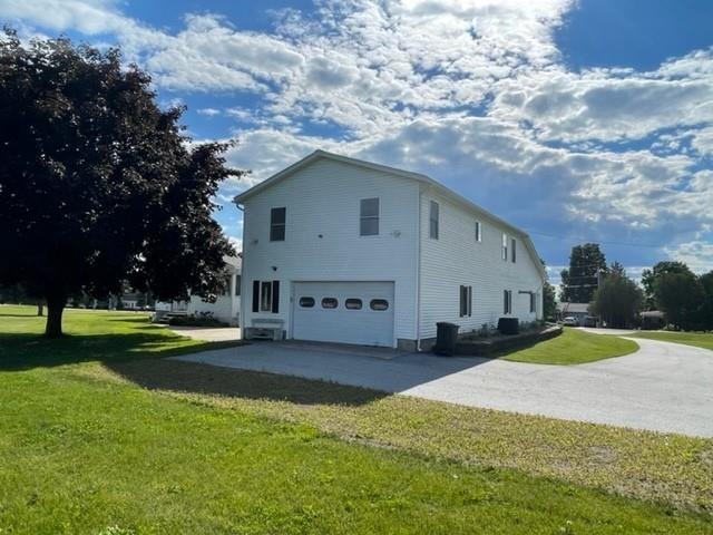 735 Maquam Shore Road St. Albans Town, VT 05488 - Photo 5 of 39