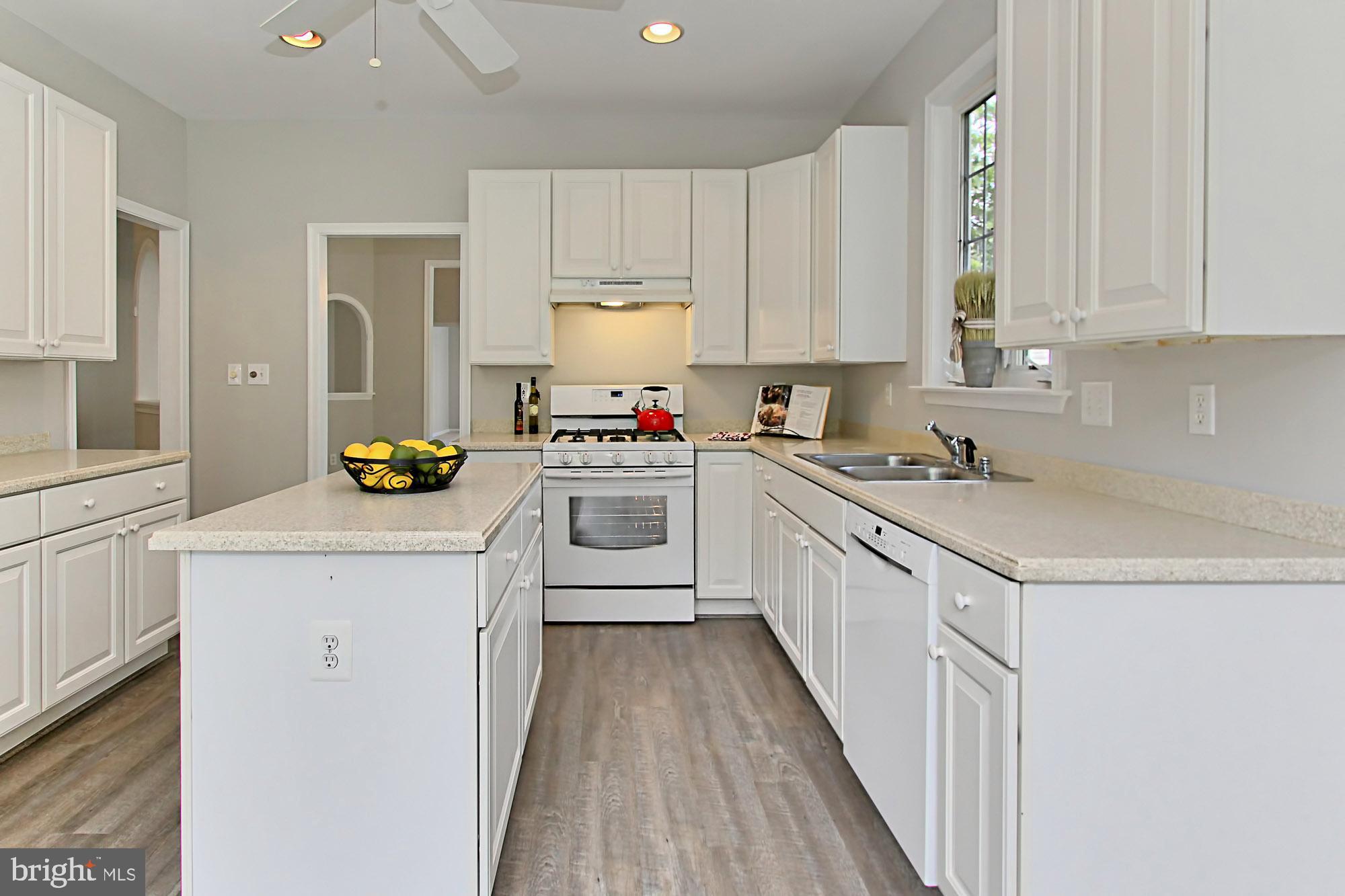 13494 Ryton Ridge Lane Gainesville, VA 20155 - Photo 9 of 45 Gallery Image 9