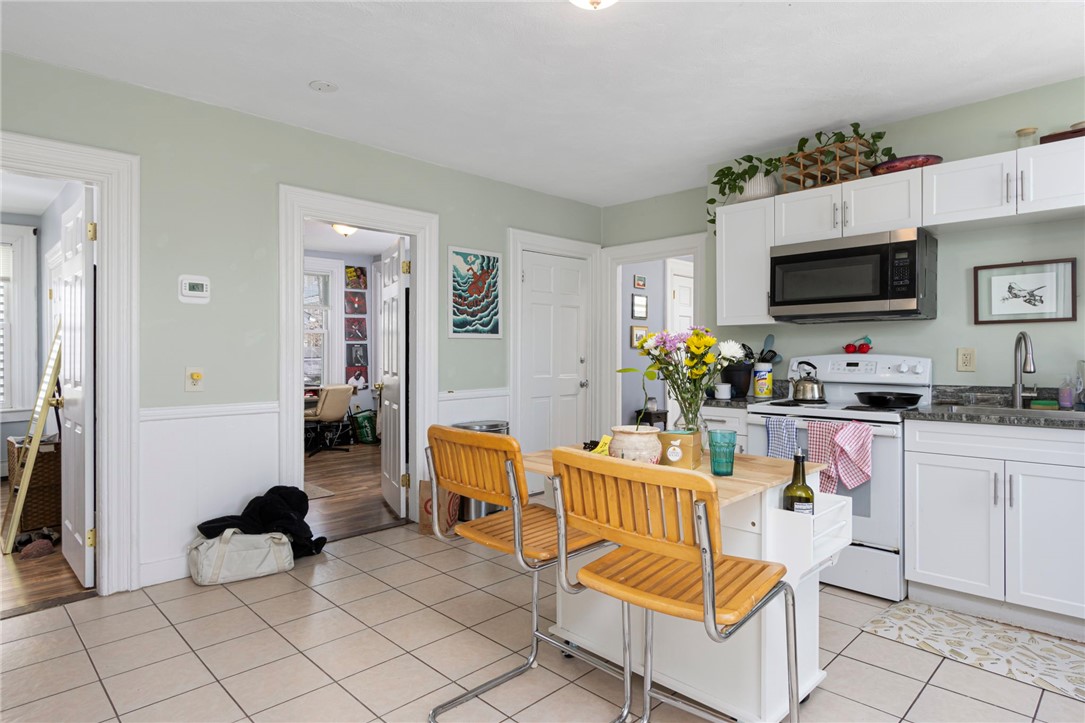 90 Pleasant Street Providence, RI 02906 - Photo 9 of 37