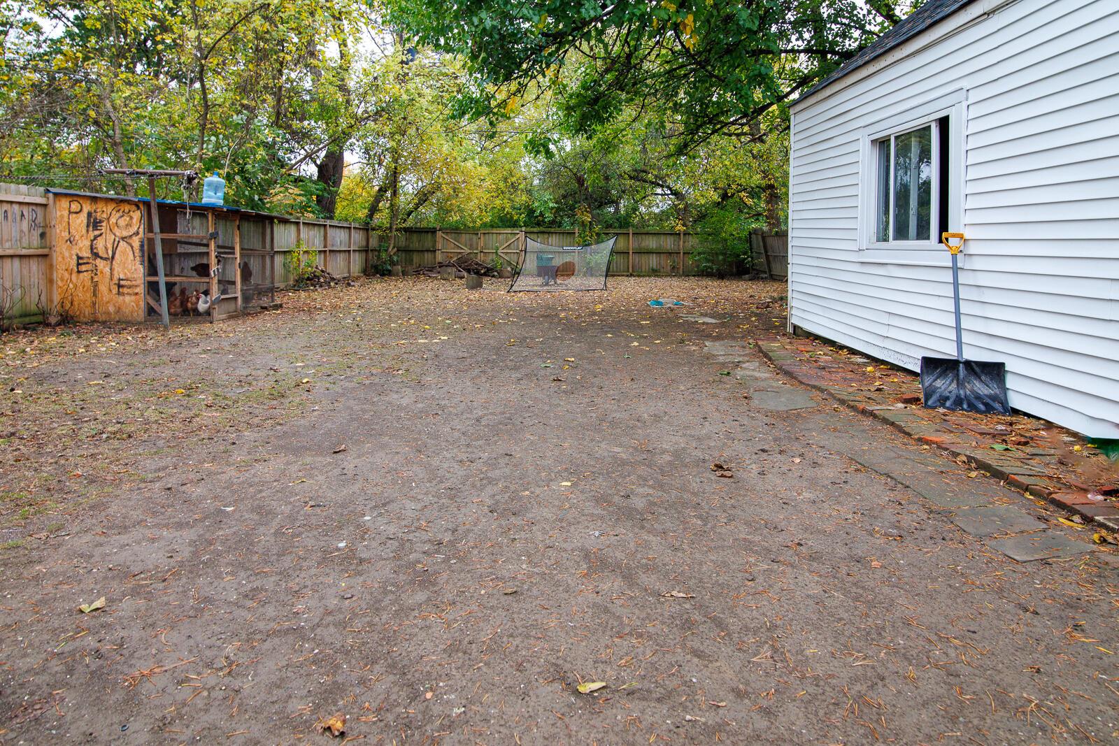 2177 Agler Road Columbus, OH 43211 - Photo 27 of 37 2177 Alger-24