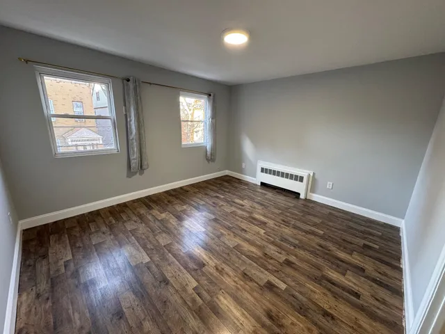 $1,900 | 552 38th Street, Unit 4, Union City, NJ 07087