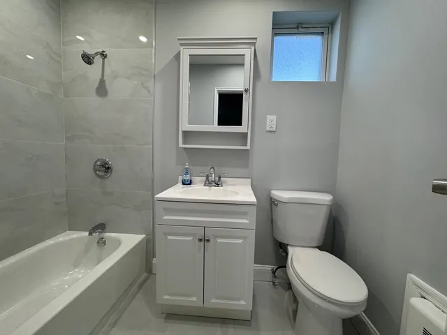 $1,900 | 552 38th Street, Unit 4, Union City, NJ 07087