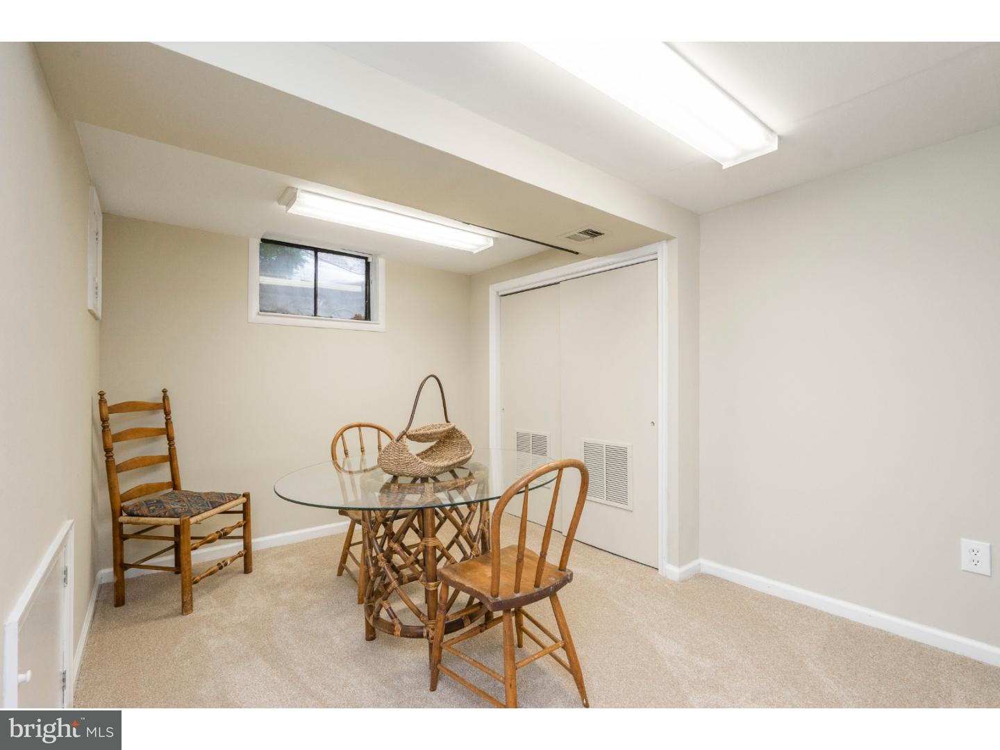 100 Kent Road Springfield, PA 19064 - Photo 20 of 22 a dining room with furniture and wooden floor