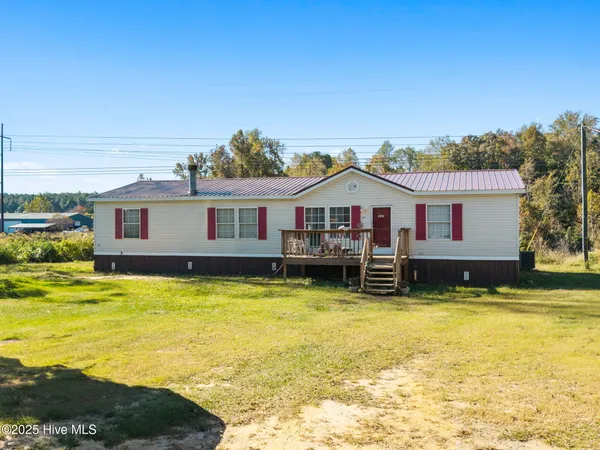 $285,000 | 1445 Old Stage Road, Delco, NC 28436