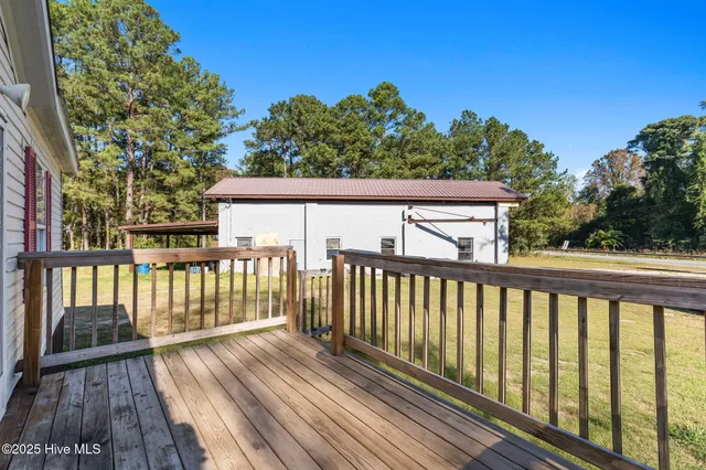 $300,000 | 1445 Old Stage Road, Delco, NC 28436