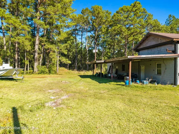 $285,000 | 1445 Old Stage Road, Delco, NC 28436
