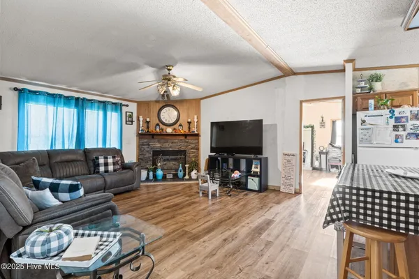 $285,000 | 1445 Old Stage Road, Delco, NC 28436