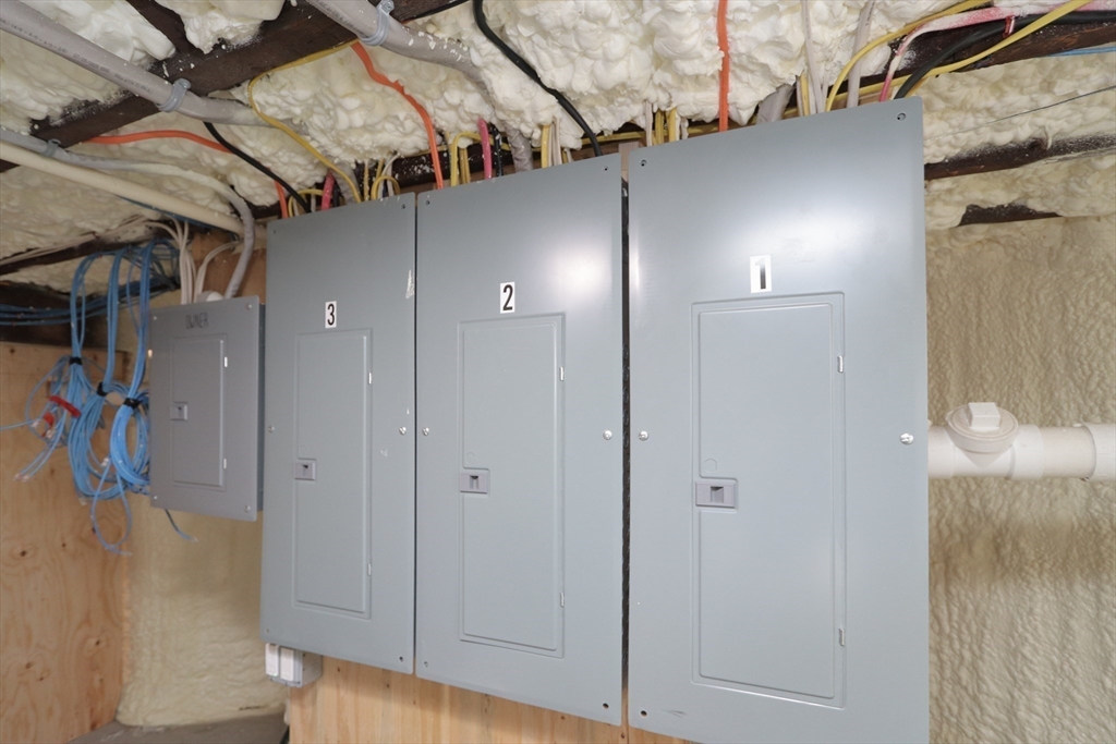 20 Cottage Street West Springfield, MA 01089 - Photo 42 of 42