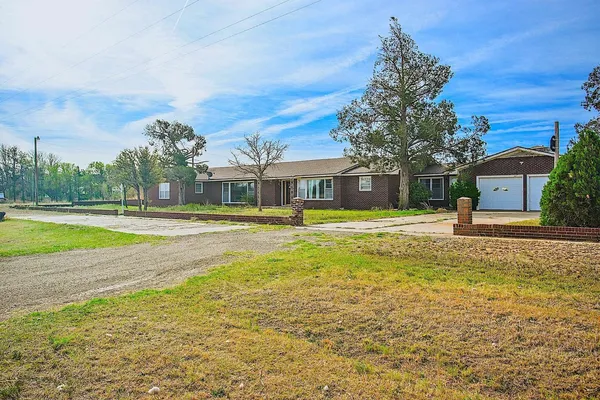 $350,000 | 10709 Farm To Market 41, Ropesville, TX 79358