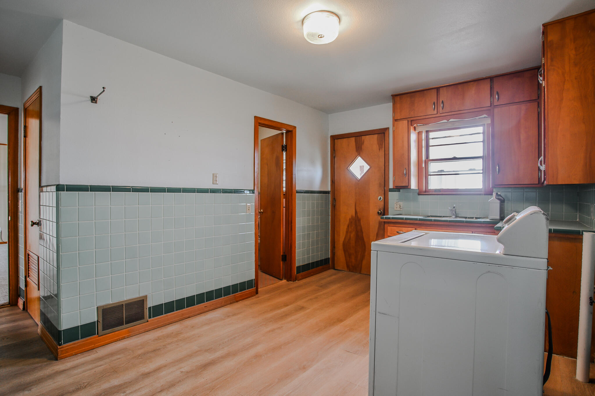 10709 Farm To Market 41 Ropesville, TX 79358 - Photo 35 of 50 Haleydphotography-38