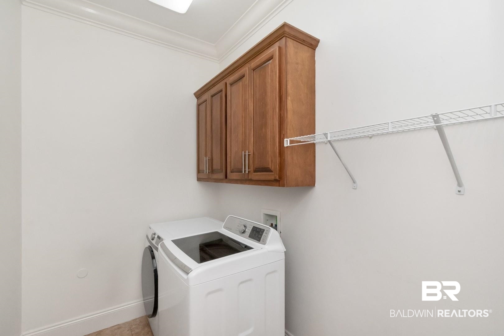 311 Wacker Lane North Mobile, AL 36608 - Photo 27 of 37 Laundry