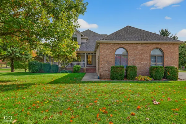 $437,500 | 1525 Bramoor Drive, Kokomo, IN 46902