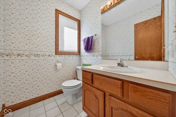 $437,500 | 1525 Bramoor Drive, Kokomo, IN 46902