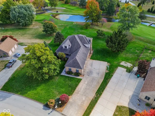 $437,500 | 1525 Bramoor Drive, Kokomo, IN 46902