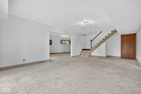 $437,500 | 1525 Bramoor Drive, Kokomo, IN 46902